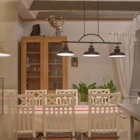 Villa Birch *